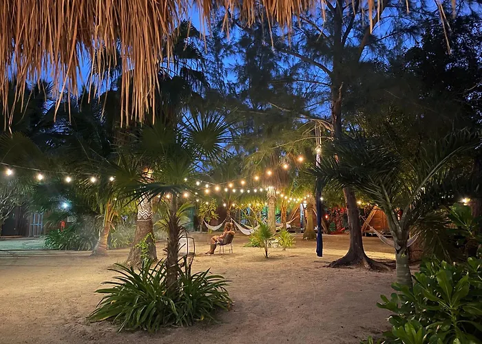 La Aldea Holbox Cabanas Y Camping