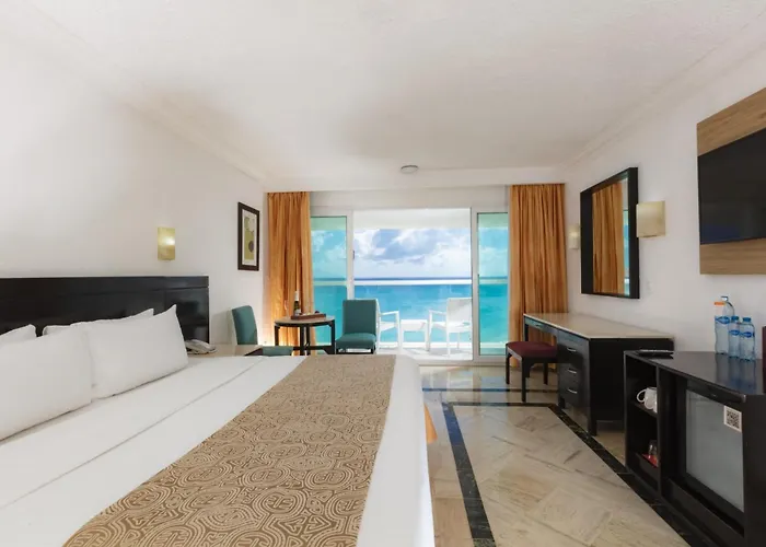 Krystal Cancun
